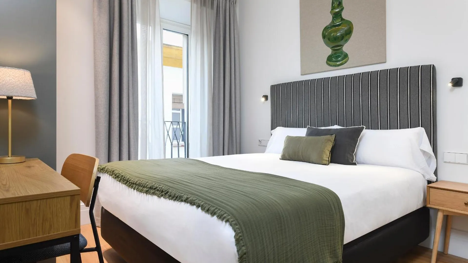 Magno Apartments Pureza Seville