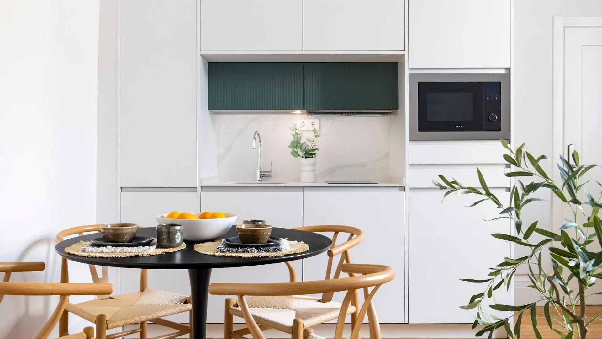 Magno Apartments Pureza Seville